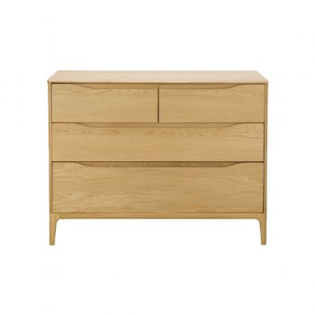 Willis & Gambier Chest of Drawers Willis & Gambier Chest of Drawers